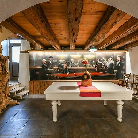 Porte Des Pucelles *